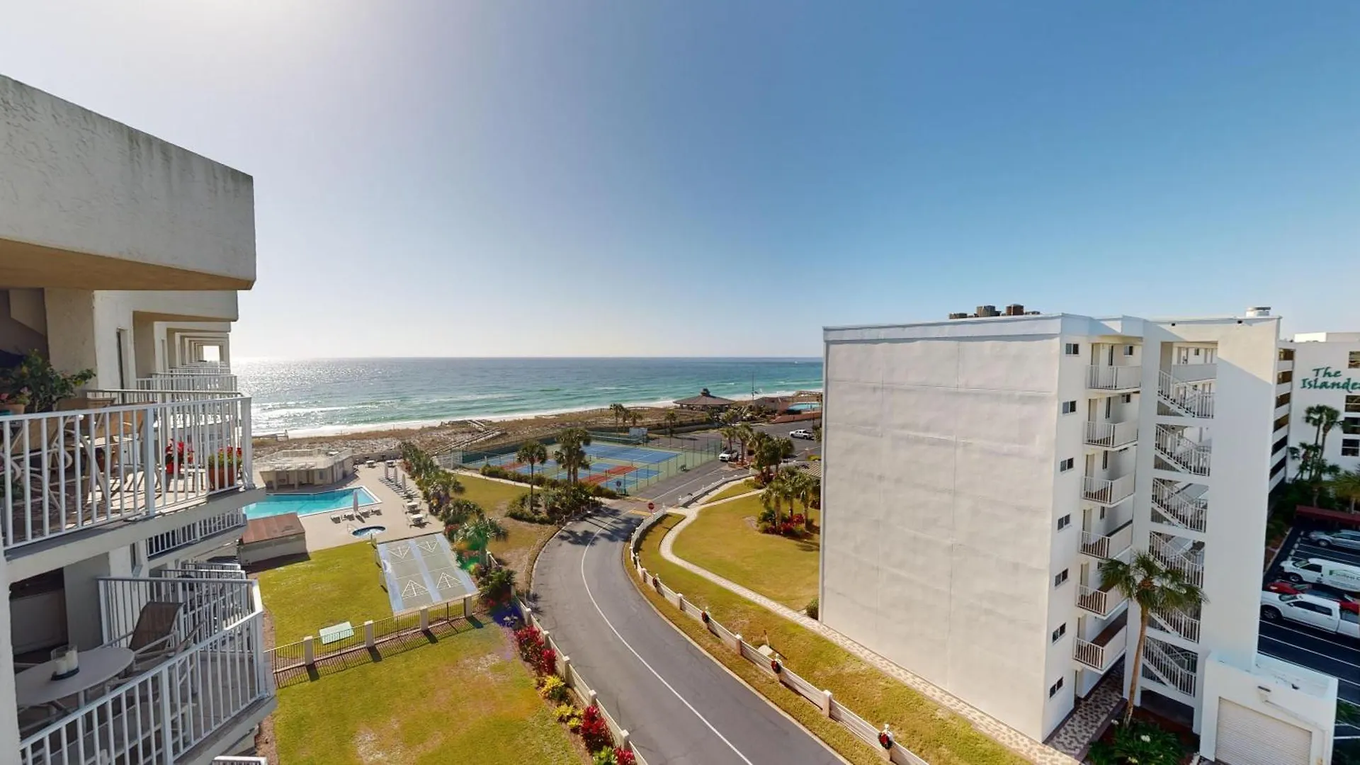 Apartment Inlet Reef 616- By Holiday Isle Properties Destin